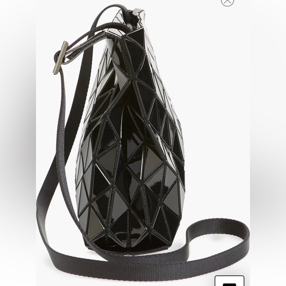 HP💯authentic almost new baobao issey Miyake Row Gloss Shoulder Bag pink beige - Picture 11 of 12